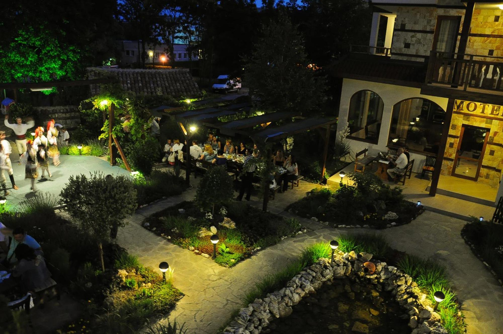 Hotel Hanat Saints Constantine and Helena Exterior photo
